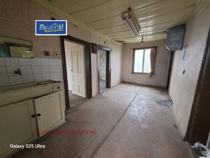 Продава КЪЩА, с. Ресен, област Велико Търново, снимка 14 - Къщи - 52812930