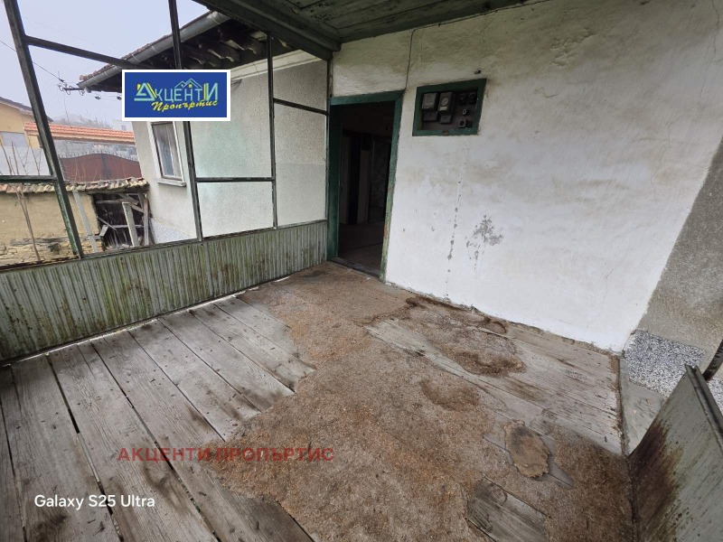 Продава КЪЩА, с. Ресен, област Велико Търново, снимка 3 - Къщи - 52812930