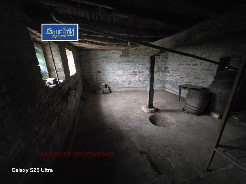 Продава КЪЩА, с. Ресен, област Велико Търново, снимка 9 - Къщи - 52812930