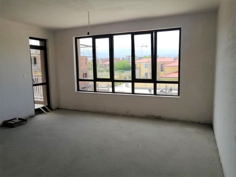 Продава 2-СТАЕН в град Пловдив, Остромила - 70 кв.м / 85 000 € » 166 245.55 лв., МДК БЪЛГАРИЯ