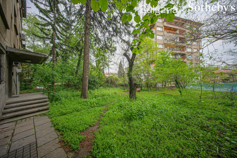 На продаж  2 спальні София , Лозенец , 130 кв.м | 91766088
