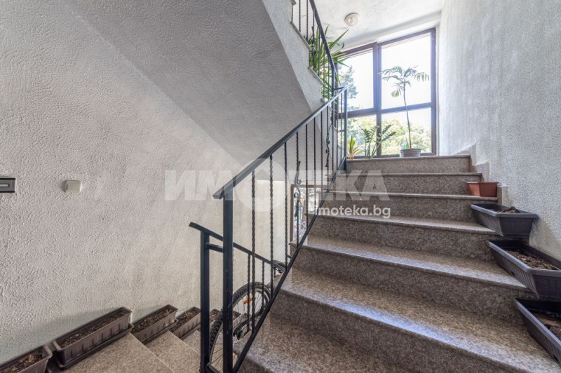En venta  2 dormitorios Varna , Mladost 1 , 106 metros cuadrados | 20360755 - imagen [16]