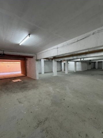 Продава ГАРАЖ, ПАРКОМЯСТО, гр. Варна, Погреби