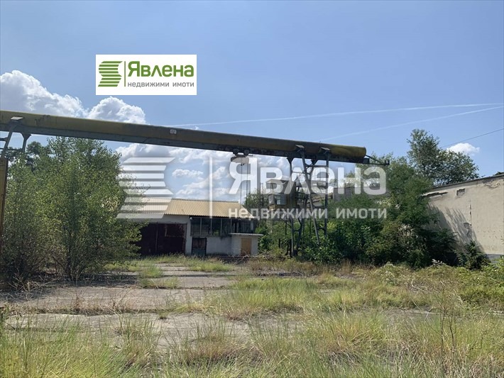 Eladó  Ipari épület Pazardzsik , Idealen centar , 30780 négyzetméter | 44215946 - kép [7]