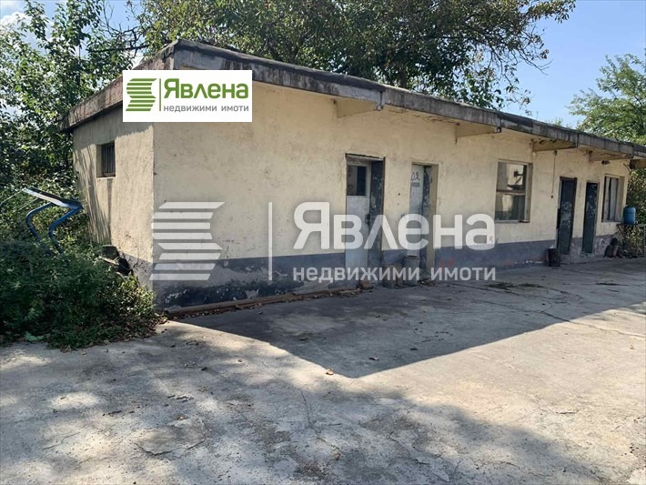 Eladó  Ipari épület Pazardzsik , Idealen centar , 30780 négyzetméter | 44215946 - kép [2]