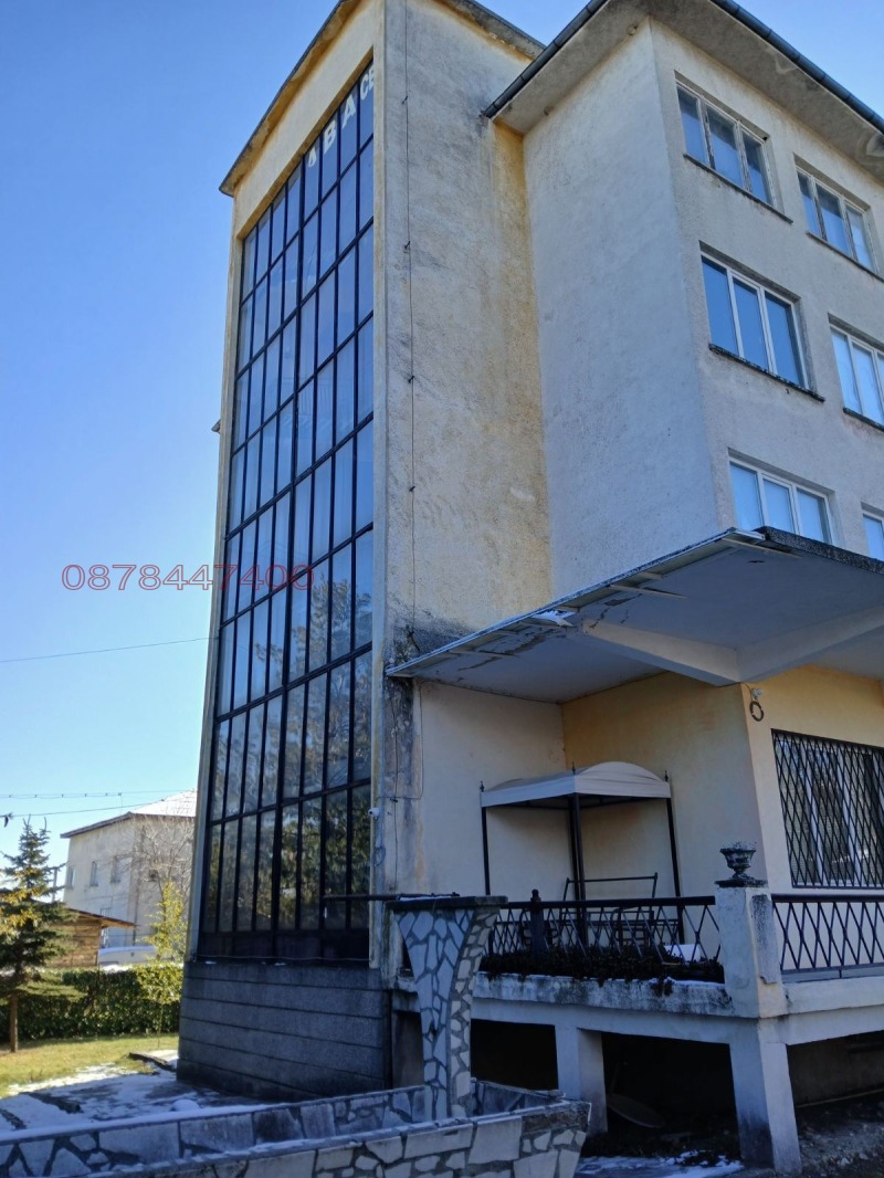 Продава  Хотел област София , гр. Долна баня , 5000 кв.м | 31173376 - изображение [3]