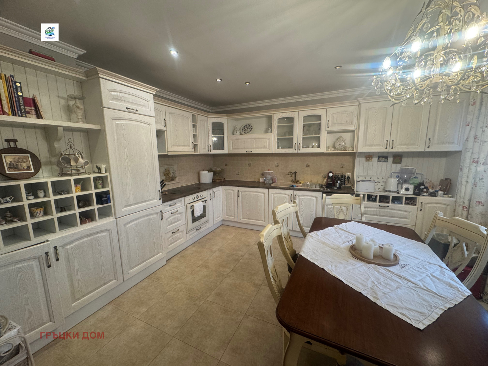 Продава 3-СТАЕН, гр. София, Иван Вазов, снимка 2 - Апартаменти - 54503919