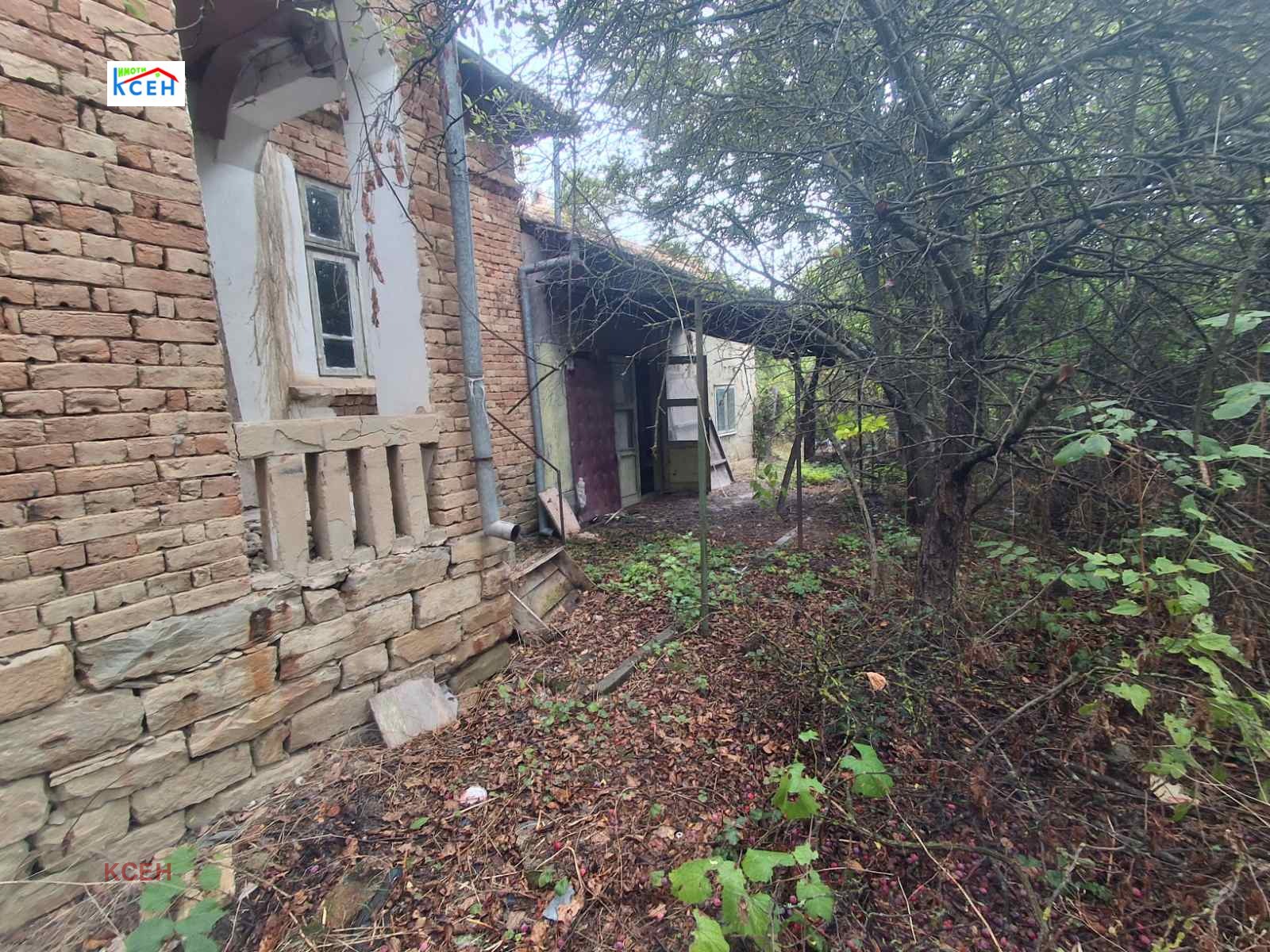 Продава КЪЩА, с. Здравец, област Търговище, снимка 2 - Къщи - 56211077