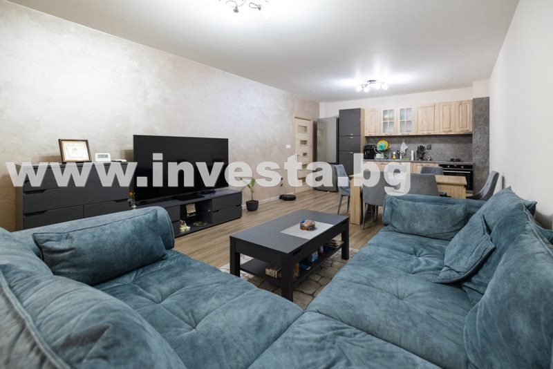 Продава 3-СТАЕН, гр. Пловдив, Остромила