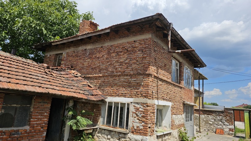 Продава КЪЩА, с. Белозем, област Пловдив, снимка 1 - Къщи - 45902277