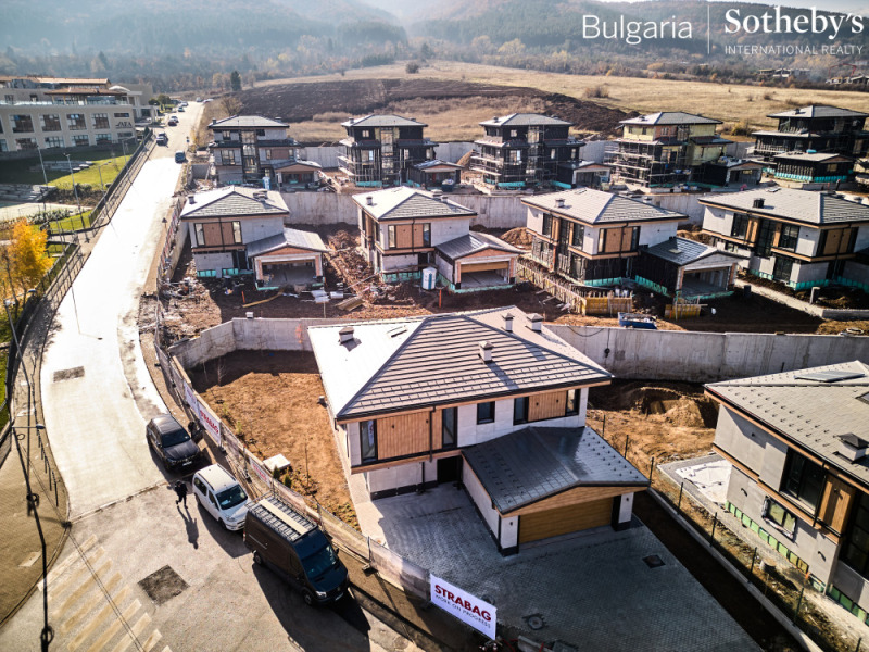 Продава КЪЩА, гр. София, с. Лозен, снимка 8 - Къщи - 48067123