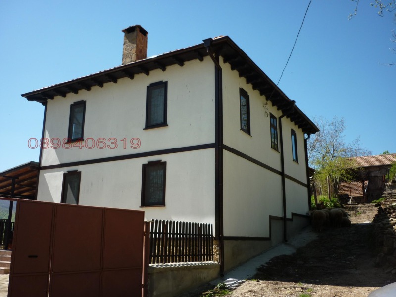 Продава КЪЩА, гр. Трявна, област Габрово, снимка 2 - Къщи - 52778932