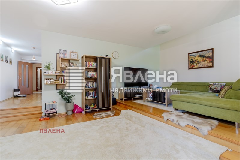 Продава КЪЩА, гр. София, м-т Камбаните, снимка 7 - Къщи - 55792707