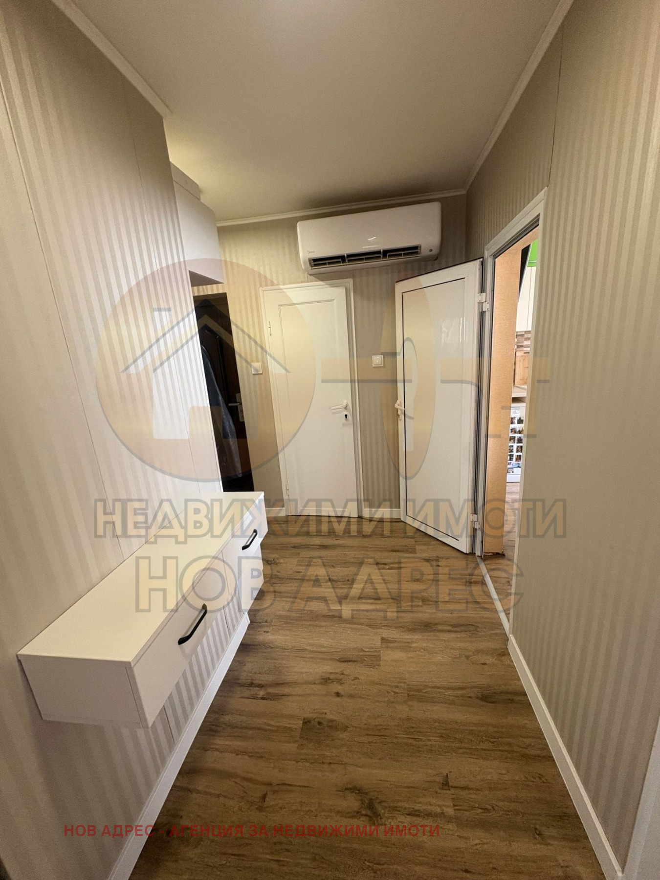 Продава 3-СТАЕН, гр. Търговище, Боровец, снимка 9 - Апартаменти - 54192311