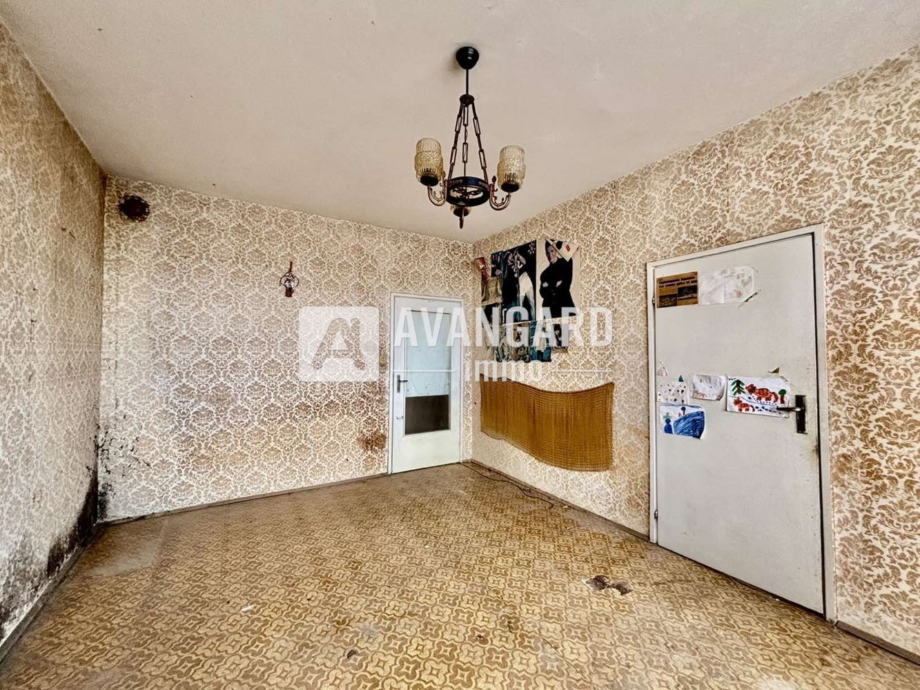 Продава 3-СТАЕН, гр. Варна, Младост 1, снимка 13 - Апартаменти - 54761150