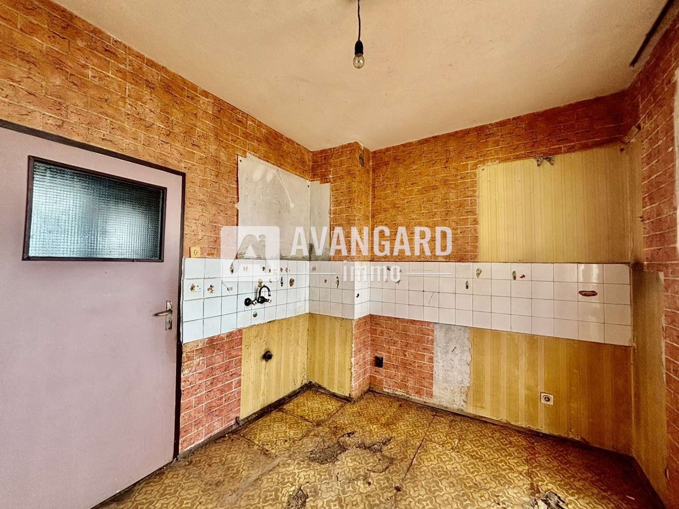 Продава 3-СТАЕН, гр. Варна, Младост 1, снимка 10 - Апартаменти - 54761150