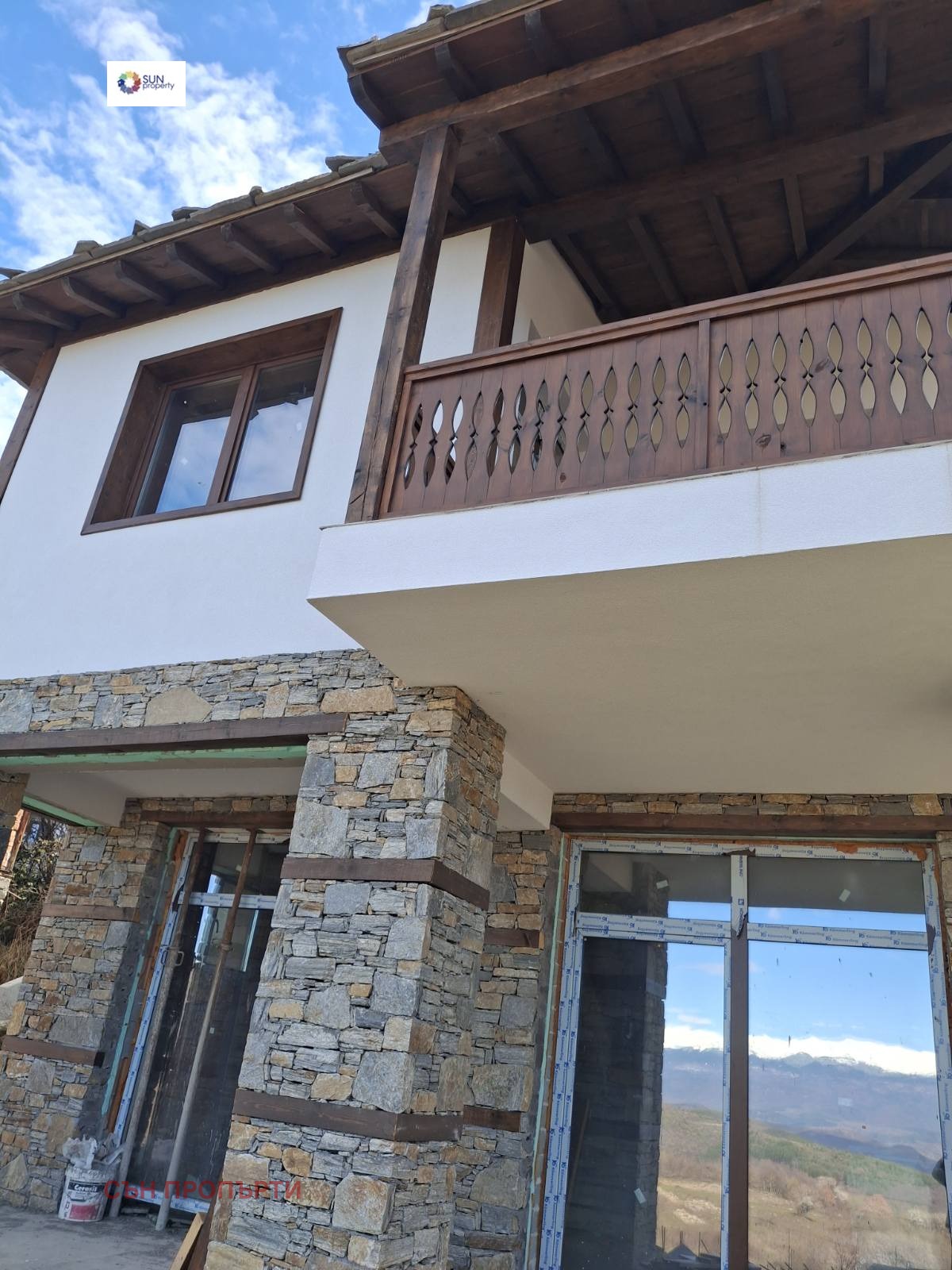 Продава КЪЩА, с. Лещен, област Благоевград, снимка 4 - Къщи - 49553303