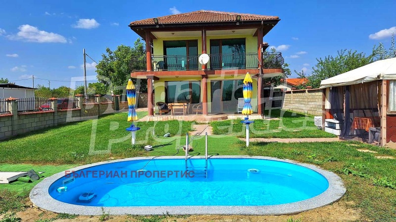 Продава КЪЩА в област Добрич, с. Топола - 195 кв.м / 195 000 € » 381 386.85 лв., БЪЛГЕРИАН ПРОПЕРТИС