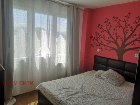 Студія Младост 3, София