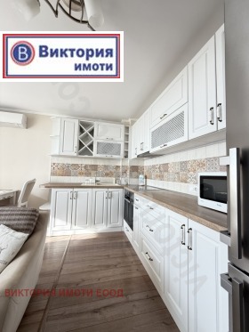 Продава 3-стаен град Велико Търново Акация - [1] 