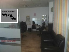 Продажба на офиси в град Пазарджик - изображение 2 
