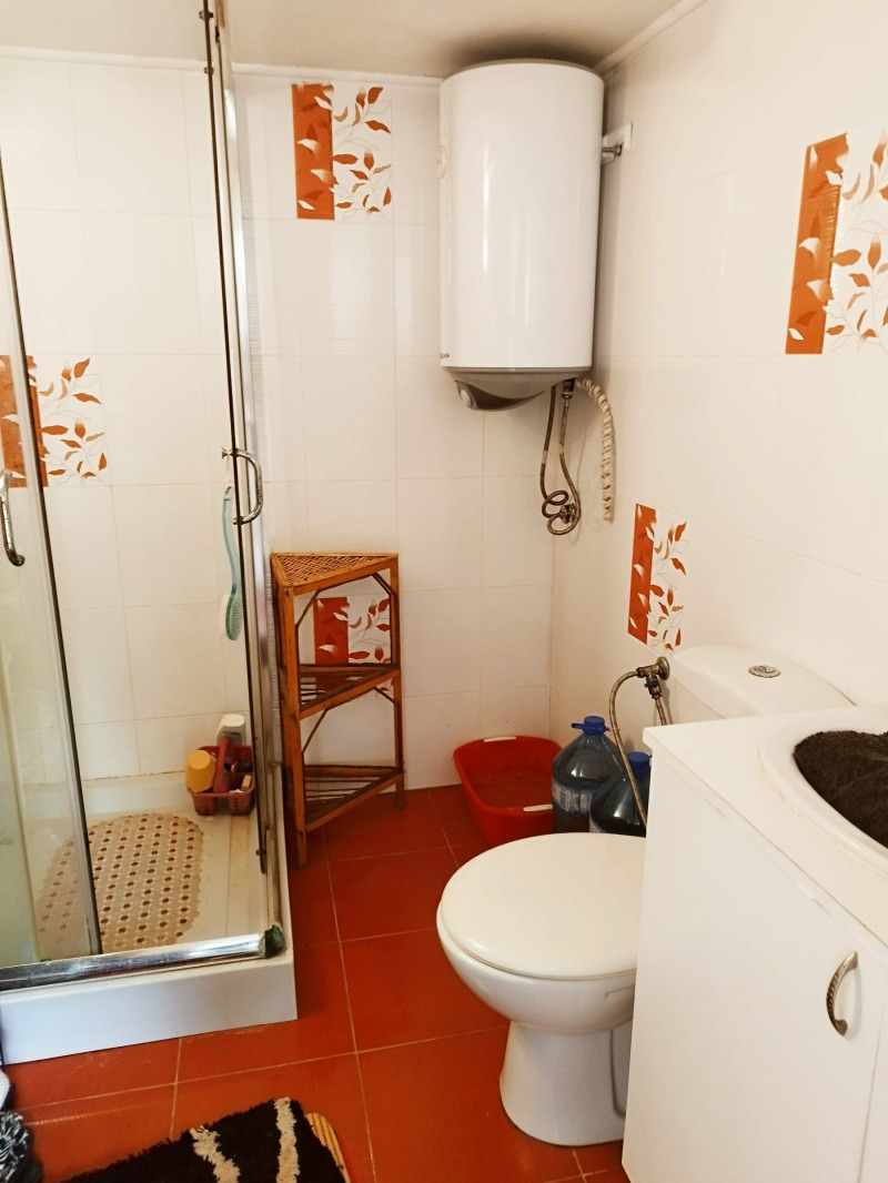 Продава КЪЩА, с. Маломир, област Ямбол, снимка 13 - Къщи - 53092767