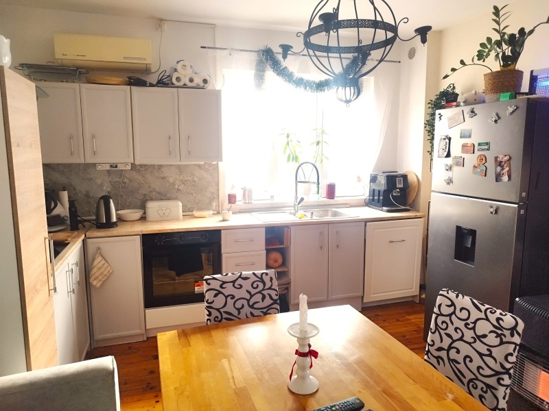 Продава КЪЩА, с. Маломир, област Ямбол, снимка 7 - Къщи - 53092767