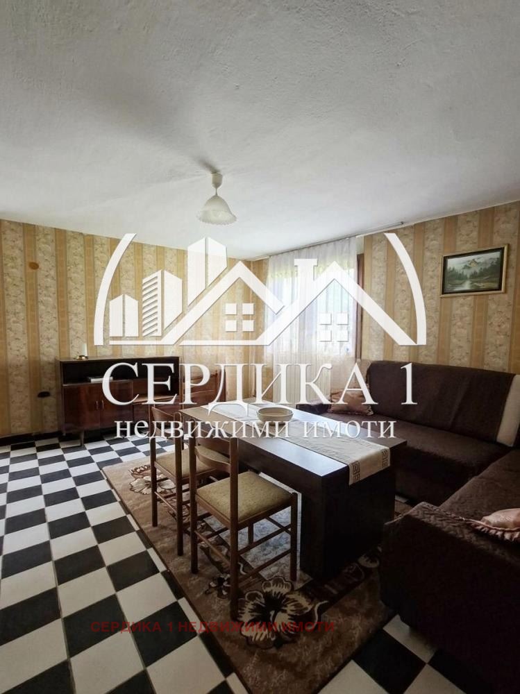 Продава КЪЩА, гр. Бобов дол, област Кюстендил, снимка 3 - Къщи - 55648479