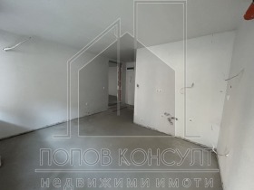 Продава 1-стаен