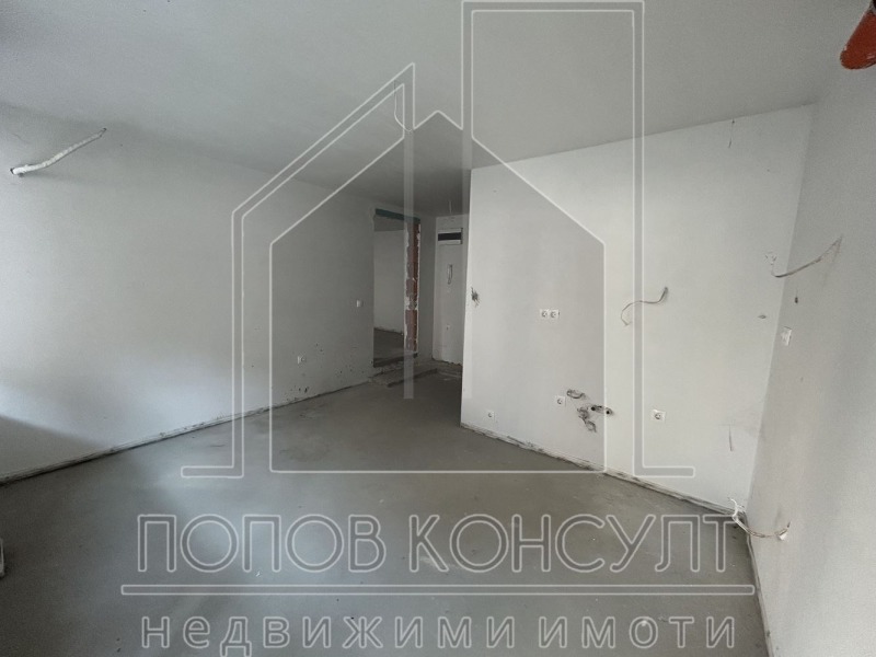Продава  1-стаен град Пловдив , Кючук Париж , 72 кв.м | 66656923