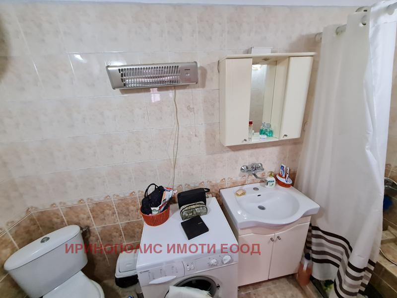 Продава КЪЩА, гр. Златица, област София област, снимка 7 - Къщи - 56013877