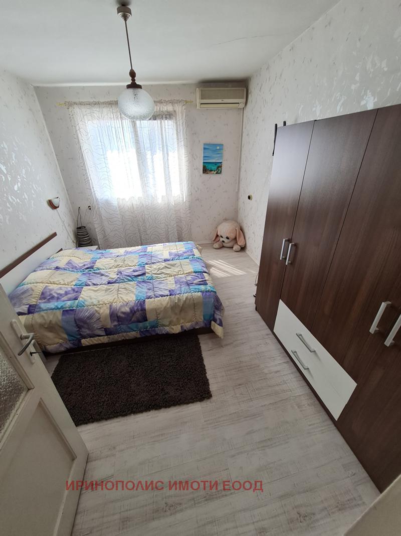 Продава КЪЩА, гр. Златица, област София област, снимка 6 - Къщи - 56013877