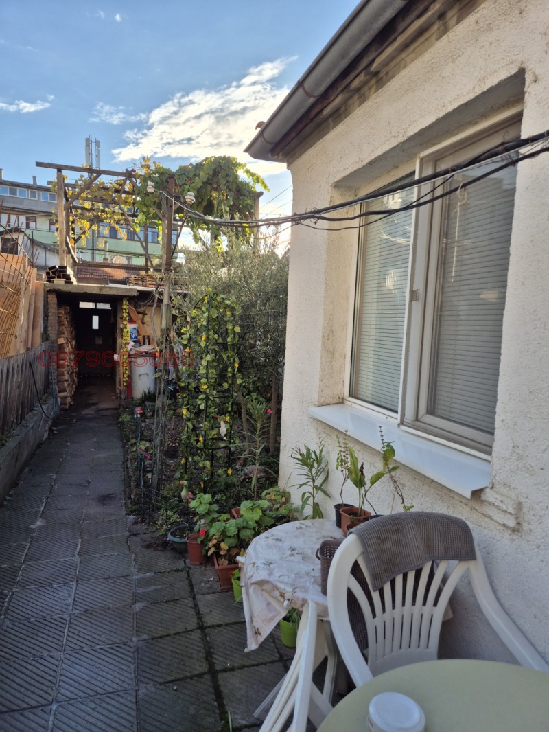 Продава КЪЩА, гр. Варна, Погреби, снимка 3 - Къщи - 52870169