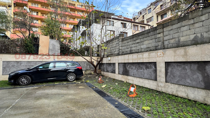 Продава ГАРАЖ, ПАРКОМЯСТО, гр. Варна, Левски 1, снимка 3 - Гаражи и паркоместа - 52783644