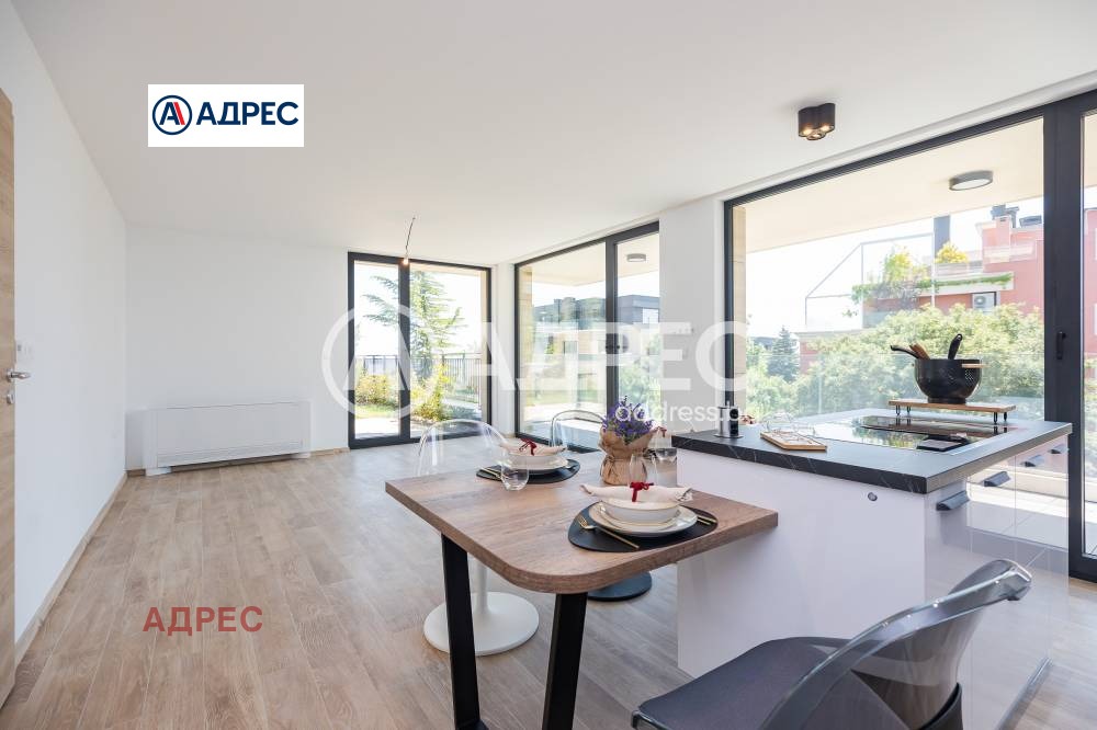 Продава МНОГОСТАЕН, гр. Варна, к.к. Св.Св. Константин и Елена, снимка 10 - Апартаменти - 53914774