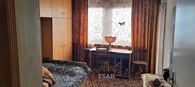 Продава 3-СТАЕН, гр. Велико Търново, Света гора, снимка 3 - Апартаменти - 53218967