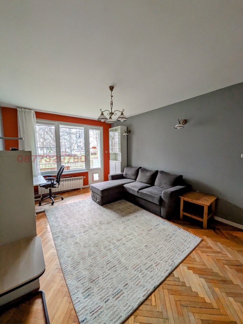 Продава 3-СТАЕН, гр. София, Изток, снимка 2 - Апартаменти - 53363583