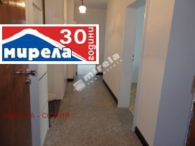 2 slaapkamers Tsentar, Sofia 14