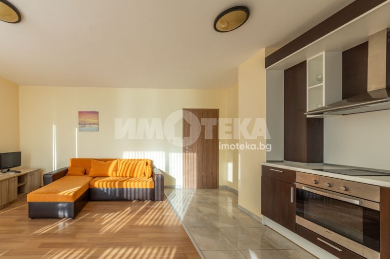 Продава 3-СТАЕН, гр. Варна, к.к. Чайка, снимка 17 - Апартаменти - 53312656