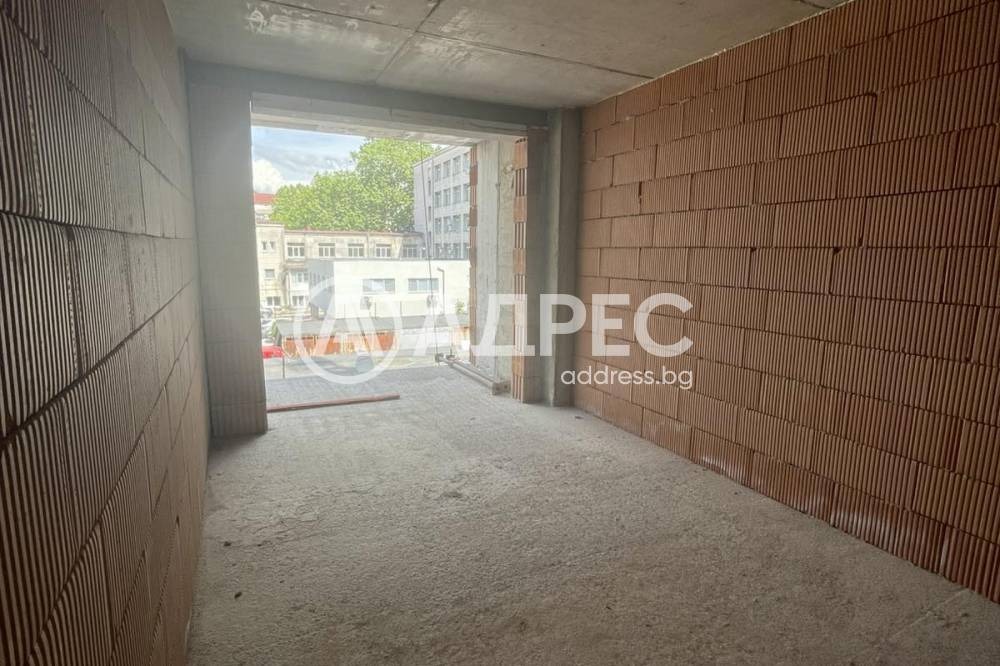 Продава 3-СТАЕН, гр. София, Оборище, снимка 4 - Апартаменти - 52704045