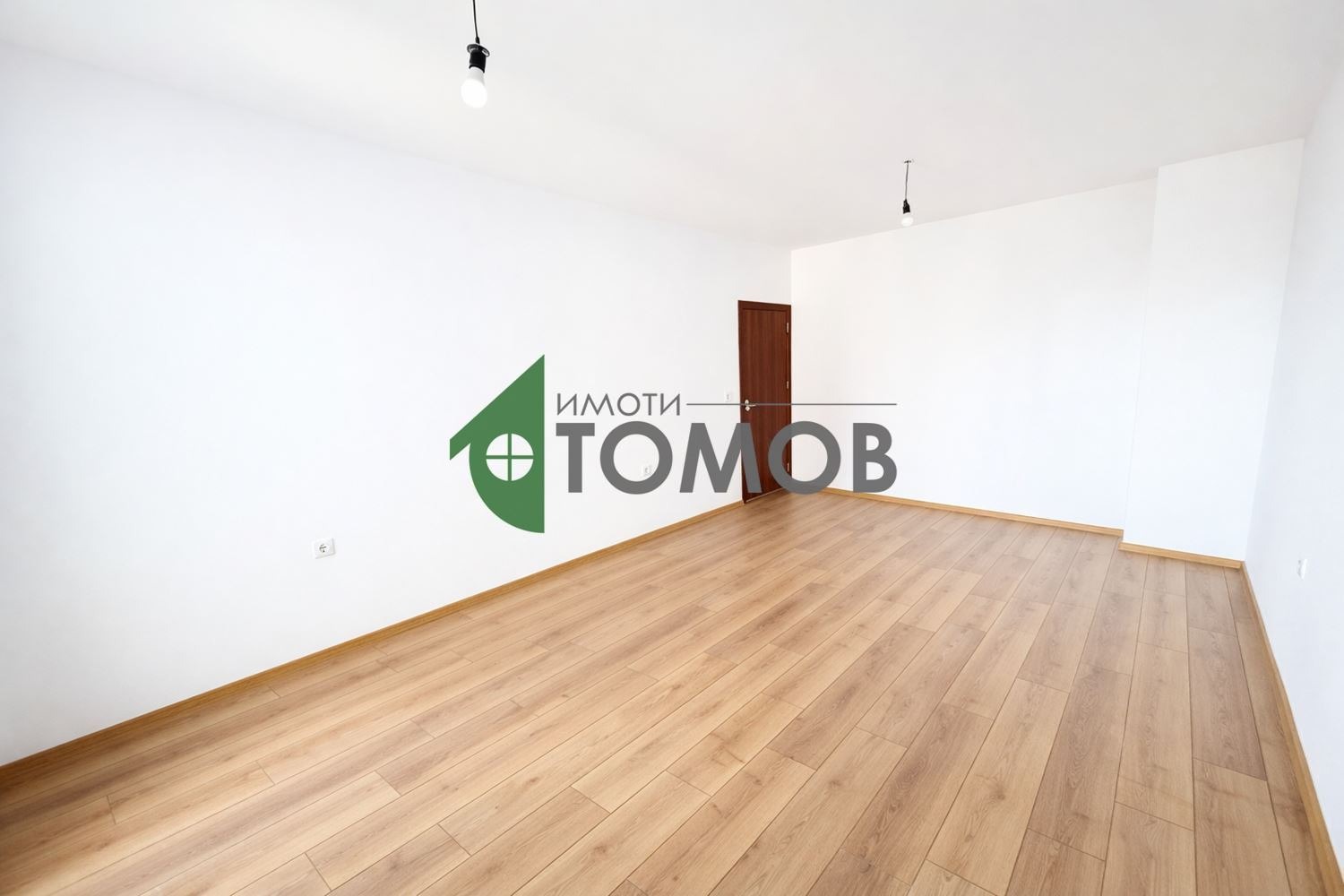 Продава 3-СТАЕН, гр. Шумен, 5-ти полк, снимка 2 - Апартаменти - 53993343