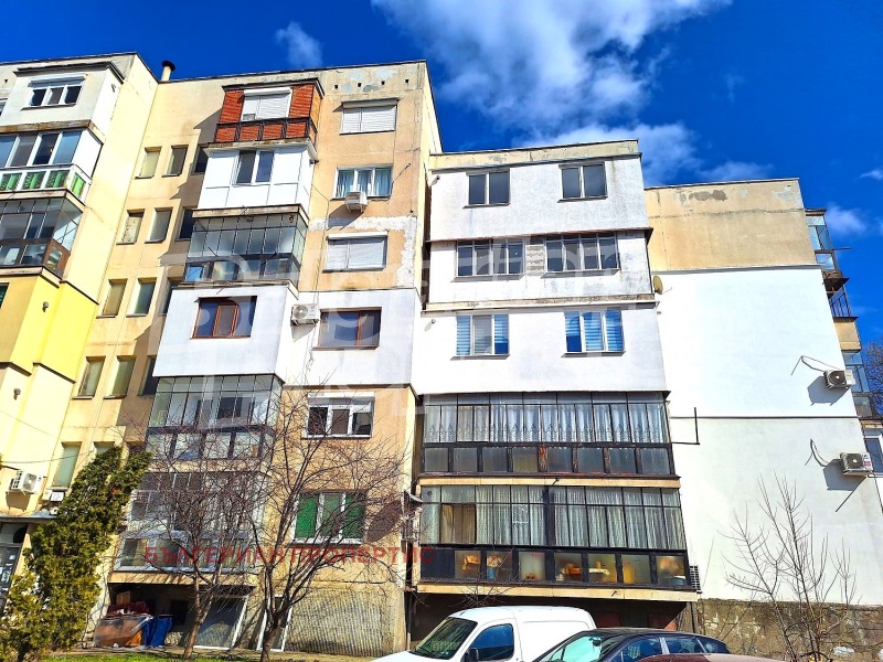 Продава 3-СТАЕН в област Велико Търново, гр. Павликени - 77 кв.м / 38 500 € » 75 299.46 лв., БЪЛГЕРИАН ПРОПЕРТИС