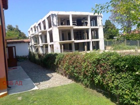 ПАРЦЕЛ, 1 295 m2