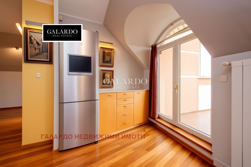 Продава 4-СТАЕН, гр. София, Иван Вазов, снимка 16 - Апартаменти - 52290211