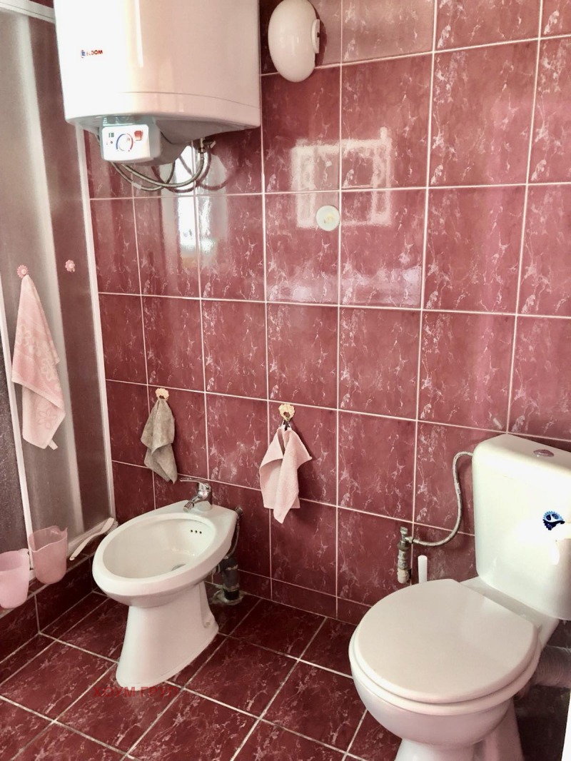 Na prodej  3+ ložnice Varna , Centar , 150 m2 | 76033781 - obraz [15]