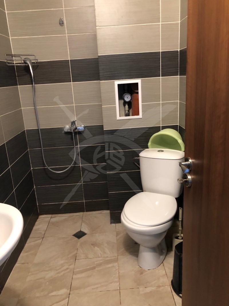 Eladó  Tetőtér Burgas , Sarafovo , 33 négyzetméter | 94664261 - kép [5]