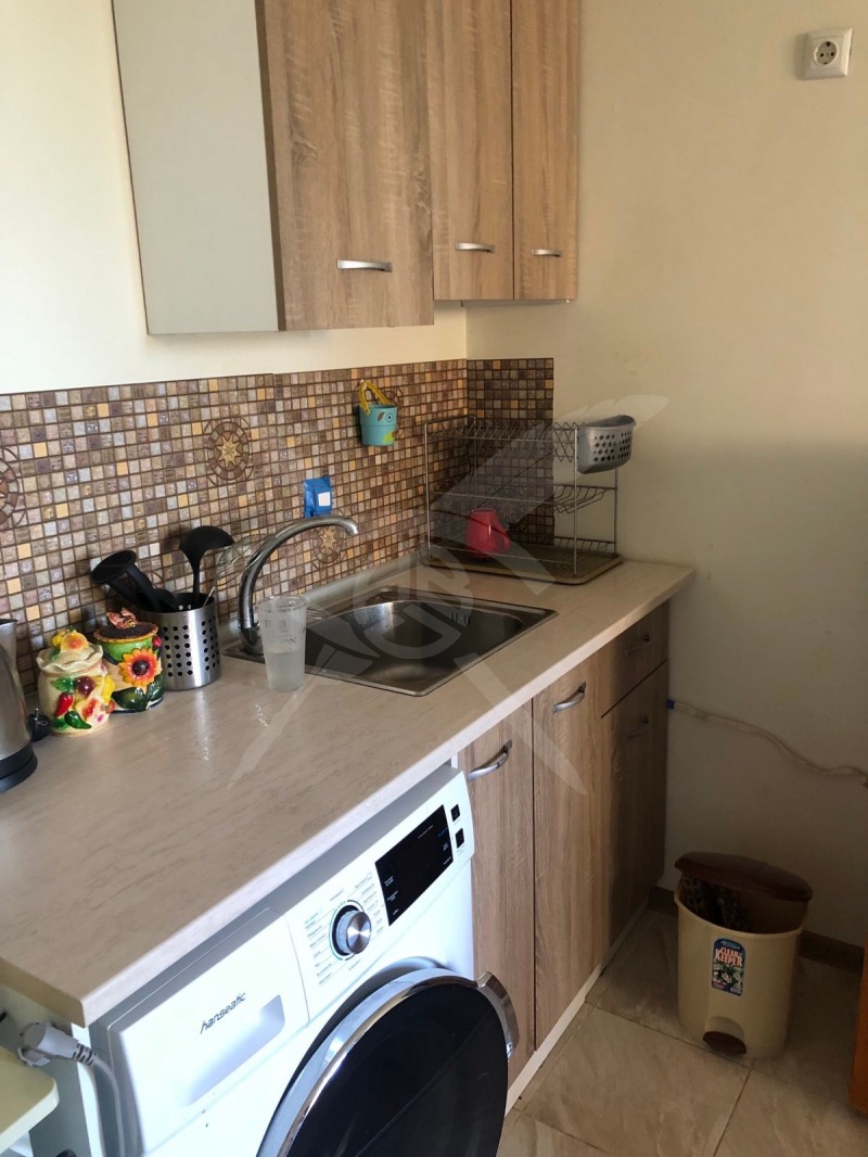 Eladó  Tetőtér Burgas , Sarafovo , 33 négyzetméter | 94664261 - kép [3]