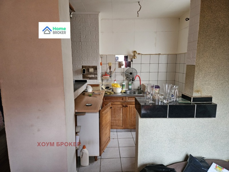 Продава КЪЩА, гр. София, м-т Камбаните, снимка 7 - Къщи - 49525480