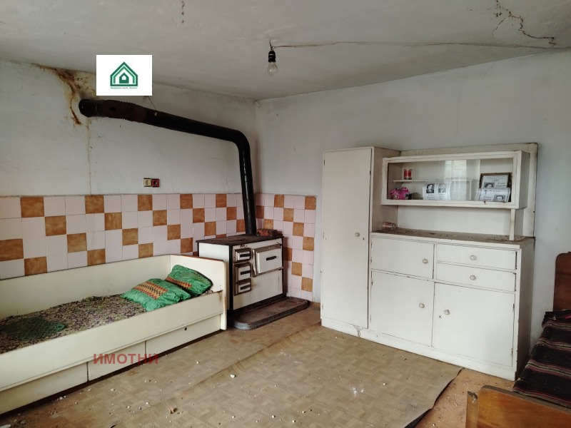 Продава КЪЩА, с. Тюркмен, област Пловдив, снимка 5 - Къщи - 52548948