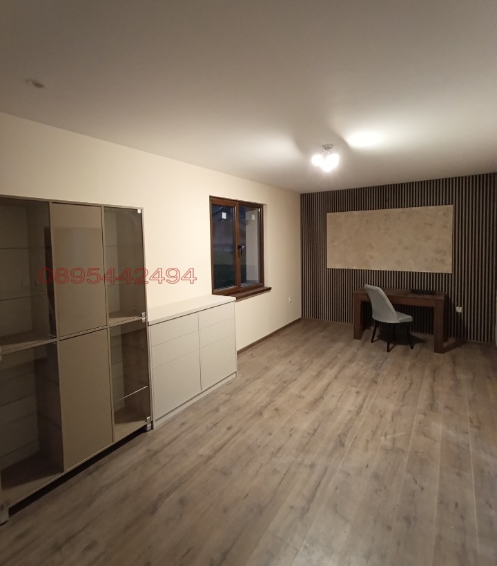 Продава КЪЩА, гр. София, гр. Банкя